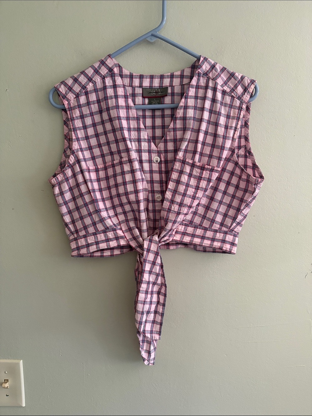Pink Plaid Tie-Front Crop Top - Sleeveless Women's Shirt